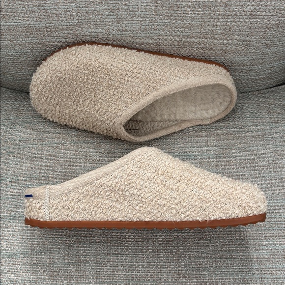 Rothy's The Cozy Clogs in Beige Women’s size 7 - Picture 8 of 10